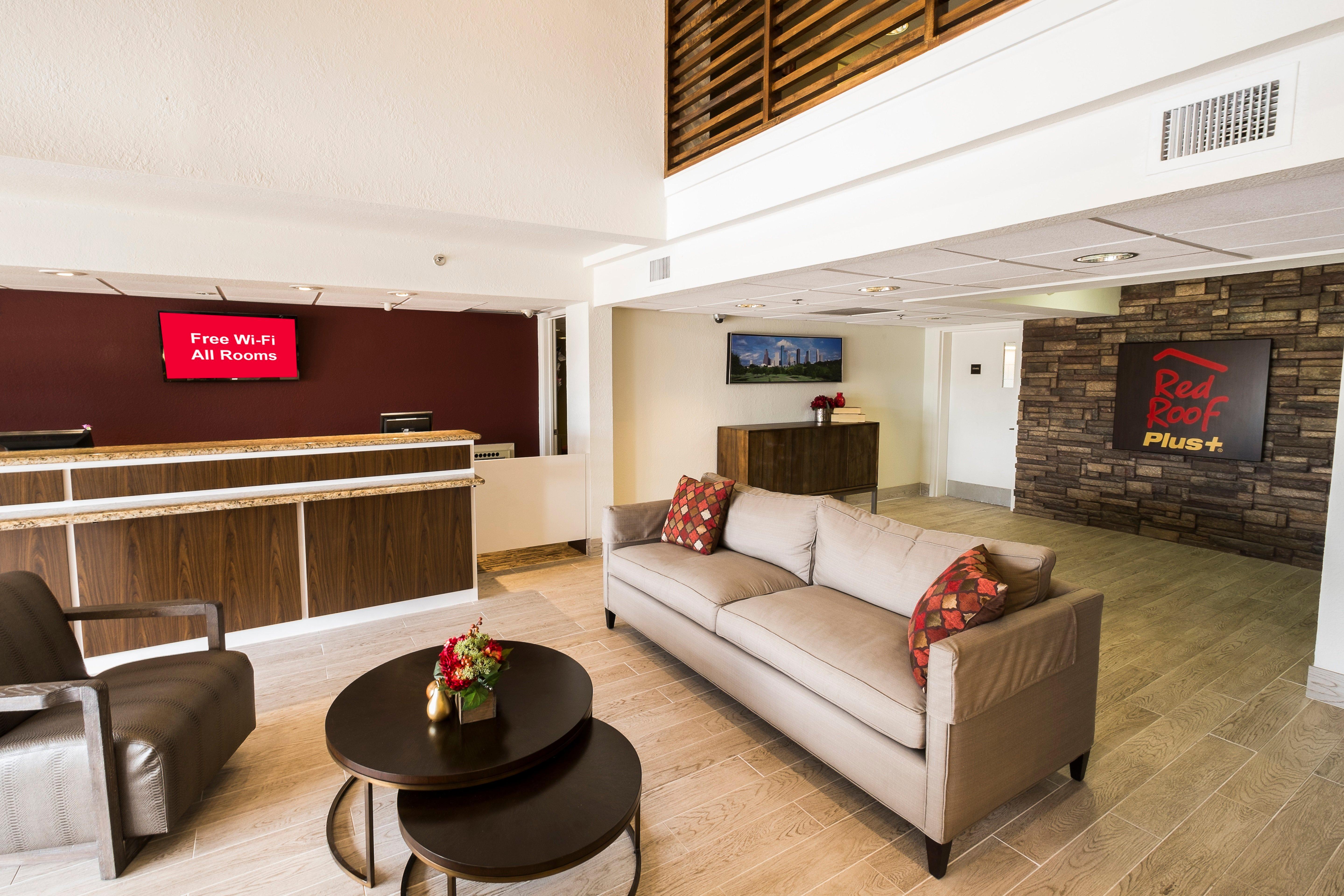 Red Roof Inn Plus+ Houston - Energy Corridor Exterior foto
