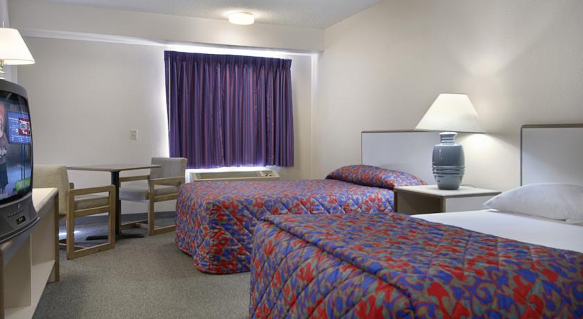 Red Roof Inn Plus+ Houston - Energy Corridor Zimmer foto
