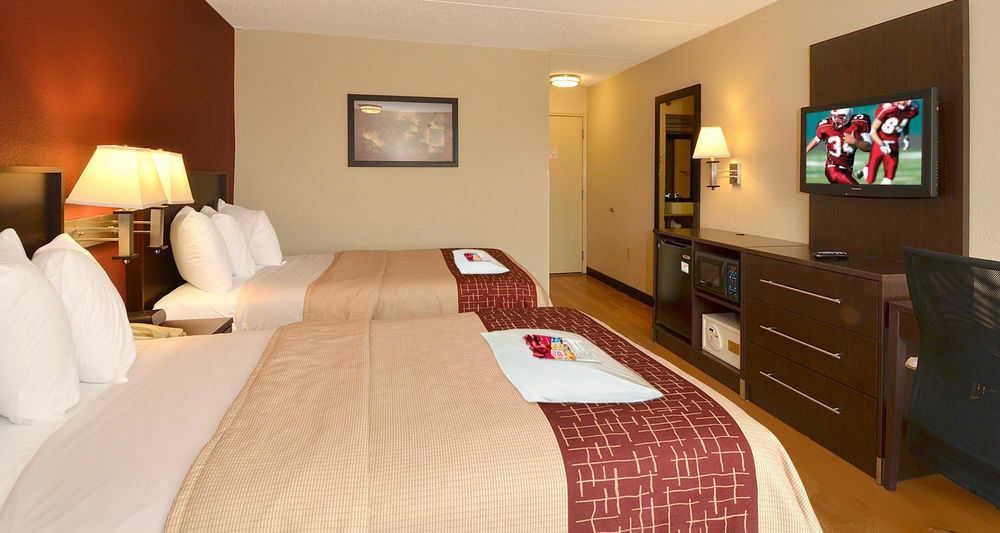 Red Roof Inn Plus+ Houston - Energy Corridor Exterior foto